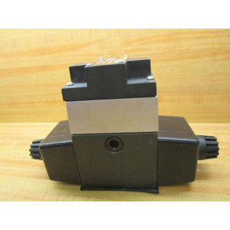 Parker D3W1DNYC15 14 Solenoid Valve  D3W1DNYC1514 - New No Box