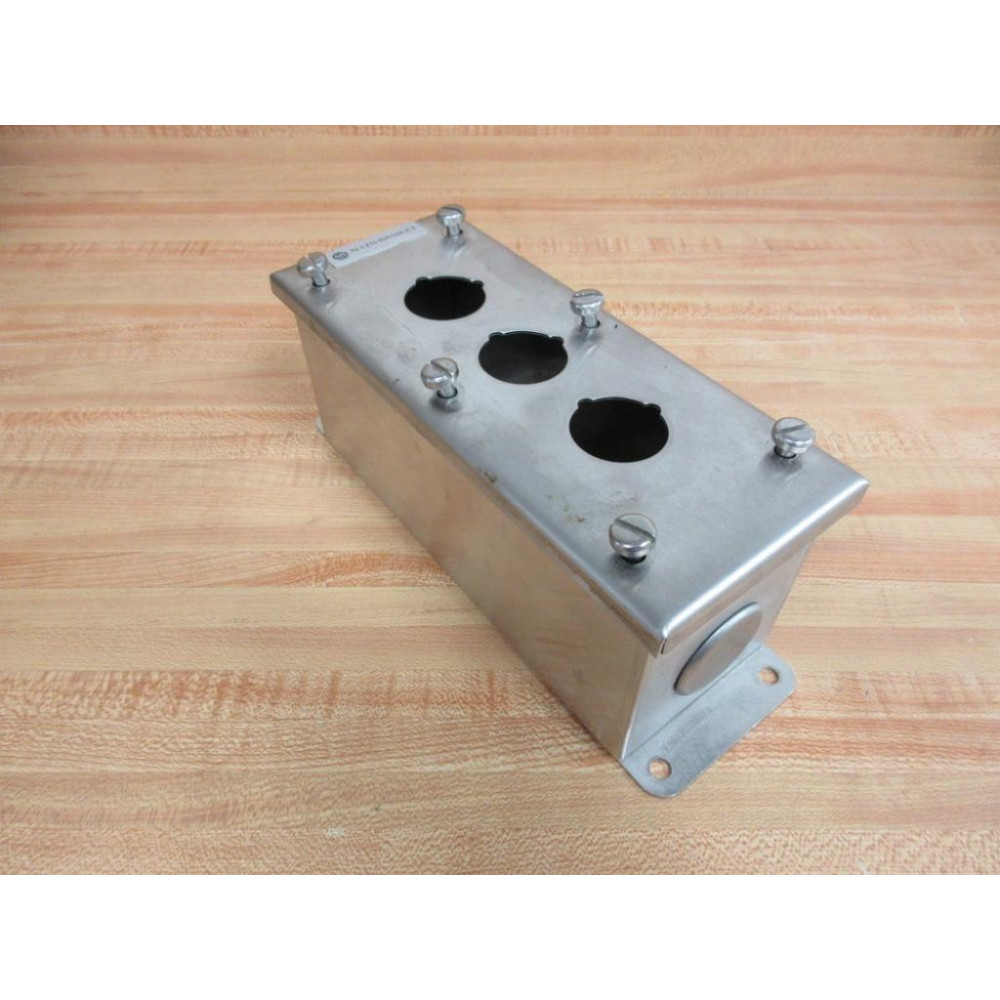 Allen Bradley 800H-3HZ4 Panel Accessory Enclosure 800H3HZ4 - Used