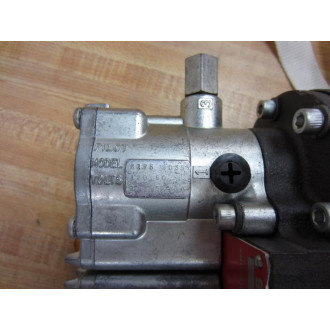 Schrader Bellows N615-68-104-53 N6156810453 Check Mate Dual Control Valve - Used