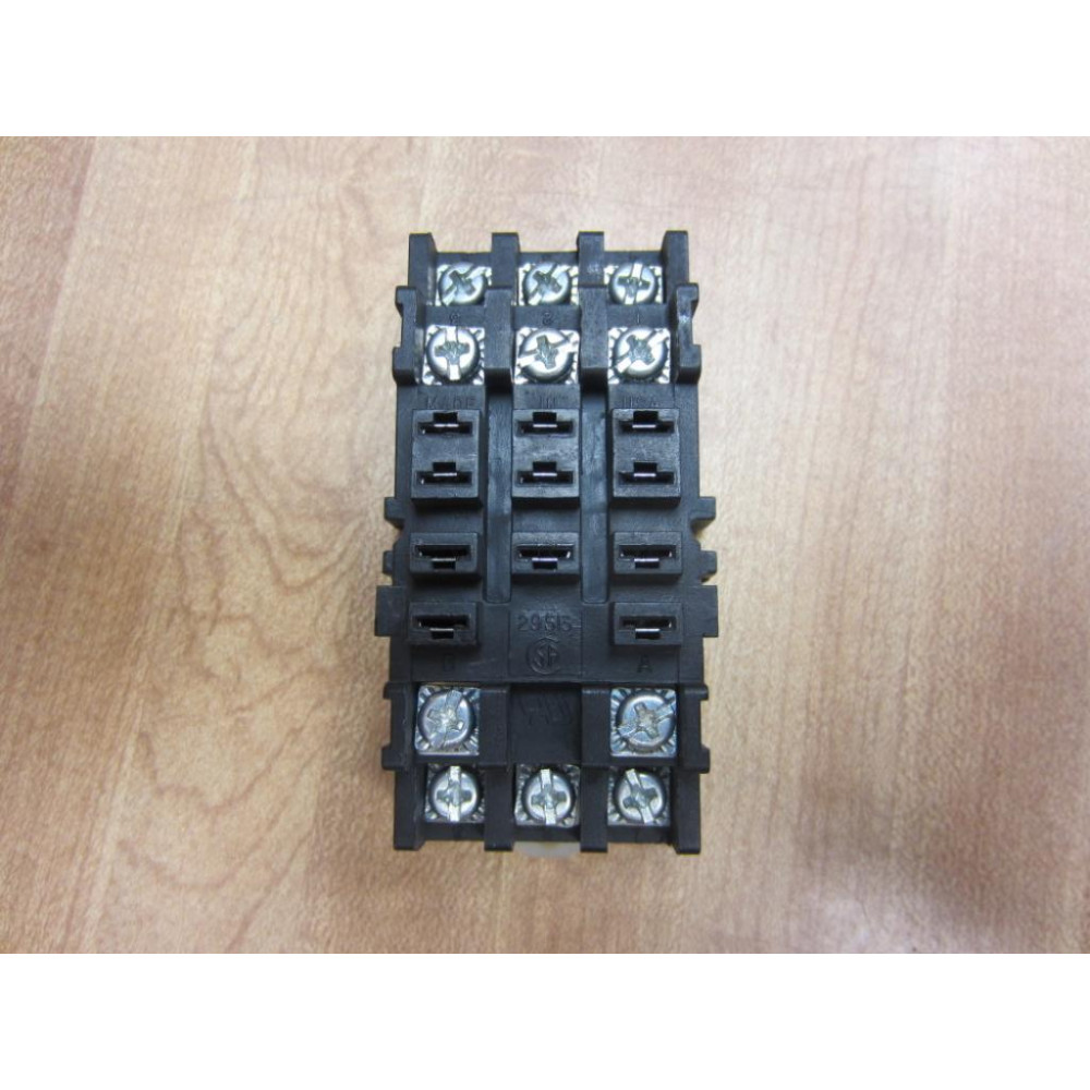 29515 Relay Socket - New No Box
