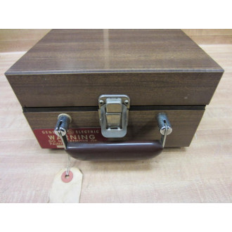 Singer C Vintage Industrial Direct Current Volt Meter 39081 - Used
