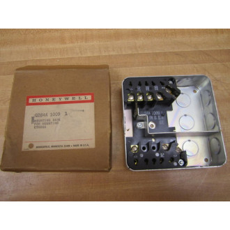Honeywell Q284A-1009-1 Mounting Base Q284A10091