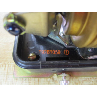 Honeywell T92B 1059 Proportioning Thermostat T92B1059