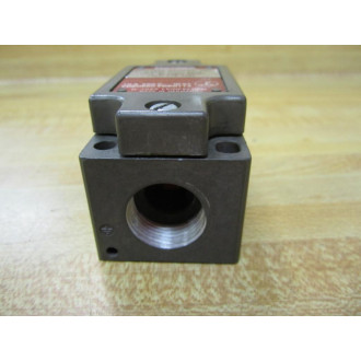 Euchner D-7022 D7022 Safety Switch - New No Box
