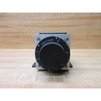 Agastat 7012AFLL TE Connectivity Time Delay Relay - Used