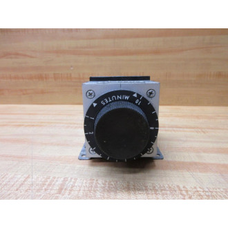 Agastat 7022AFMT TE Connectivity Time Delay Relay - Used