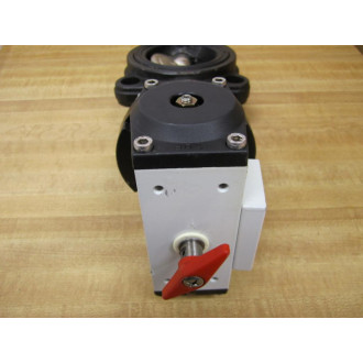 Milwaukee Valve MW222E Butterfly Valve - Used