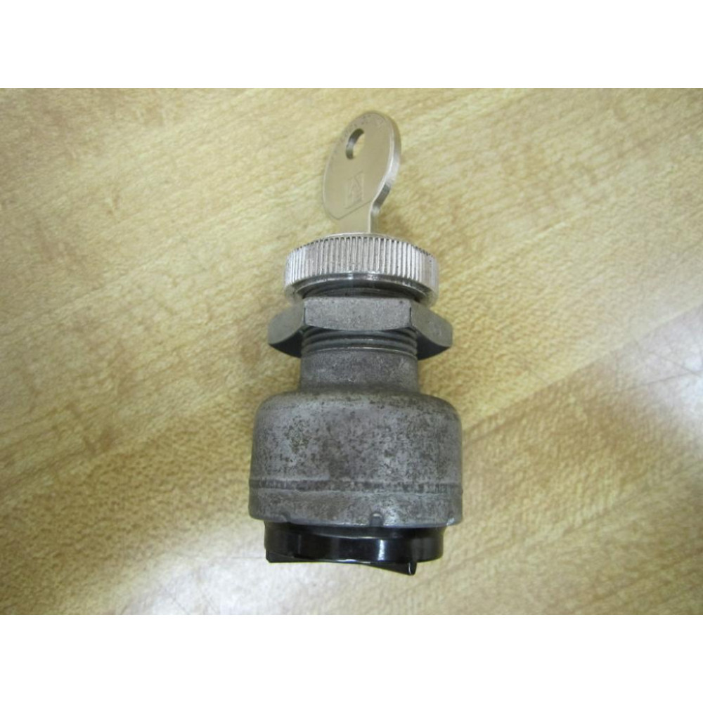 SW-1041 Ignition Switch - Used
