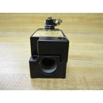 GE General Electric CR215G2E1211 Limit Switch