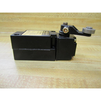 GE General Electric CR215G2E1211 Limit Switch