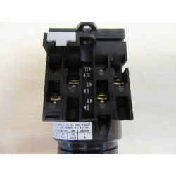 Klockner Moeller T0-4-8213E Selector Switch TO-4-8213E - New No Box