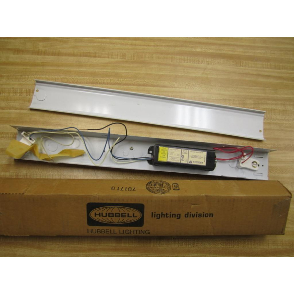 Hubbell C-48202 Lighting Fixture