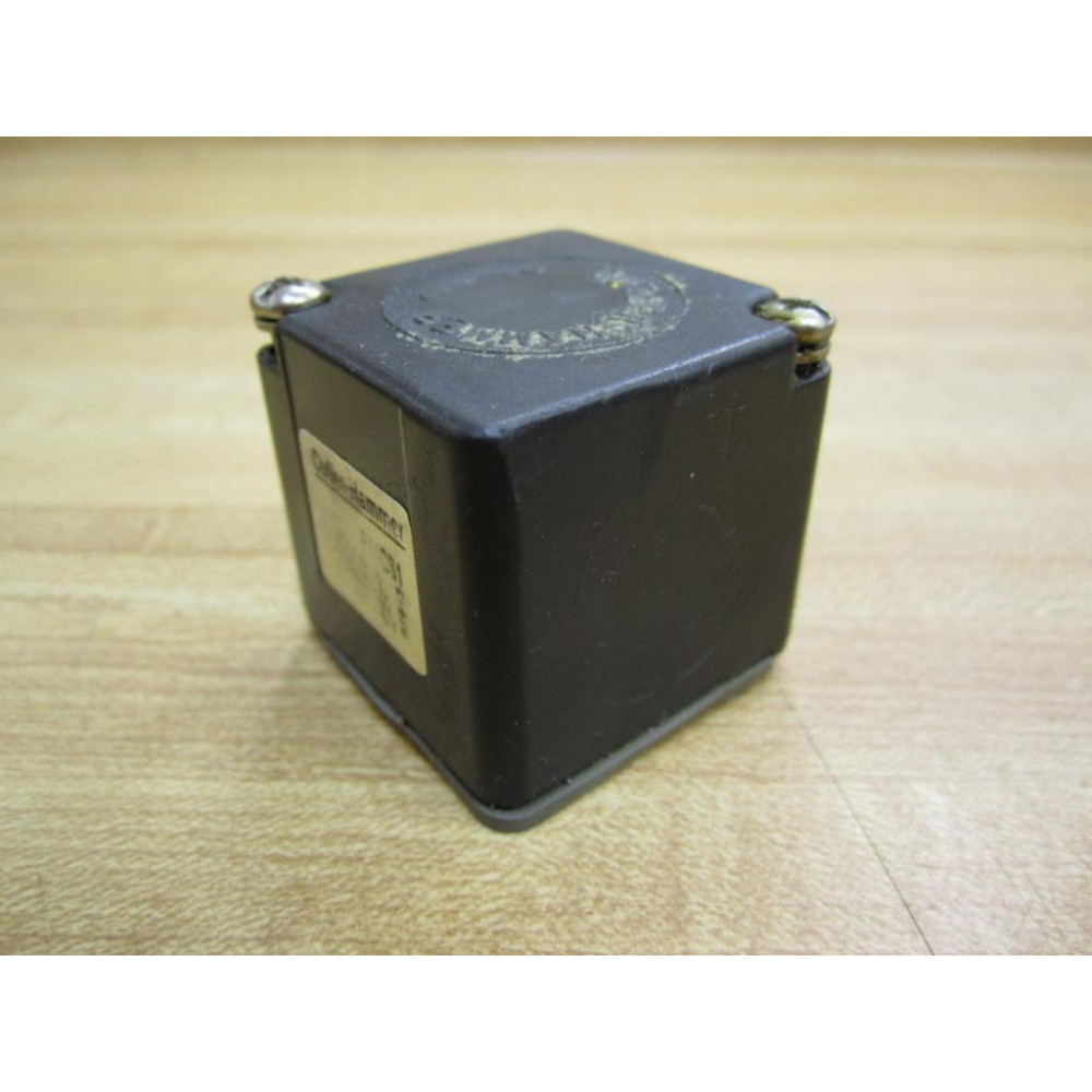 Cutler Hammer E51CS1 Eaton Proximity Sensing Head - Used