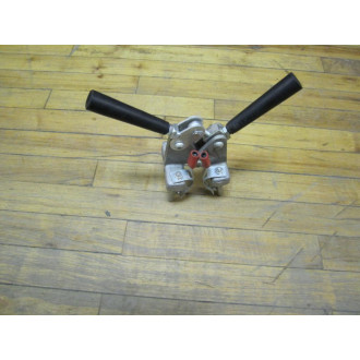 Burndy B-106 Wire Mold Clamp