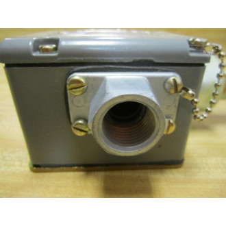 Square D 9025 BFW43 9025-BFW-43 Switch 9025BFW43