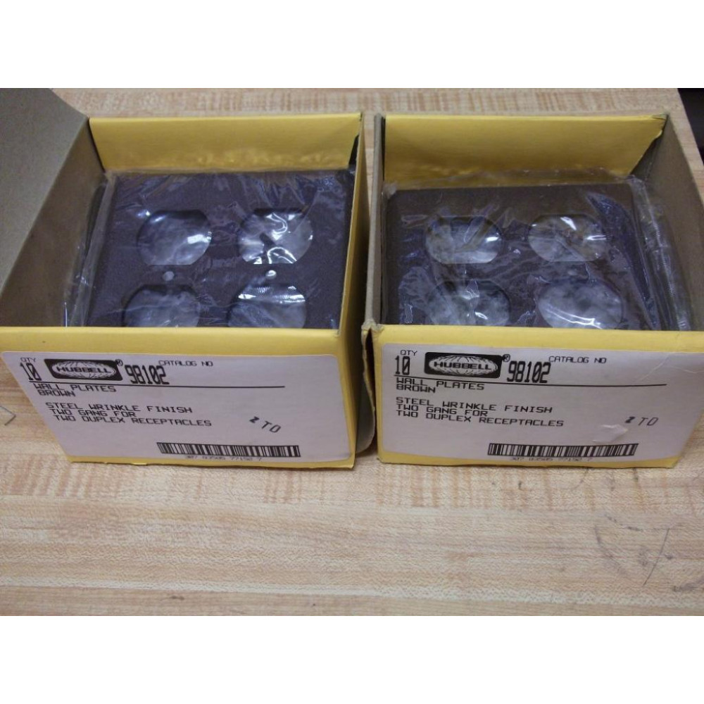 Hubbell 98102 Two GANG Duplex 2 Boxes of 10