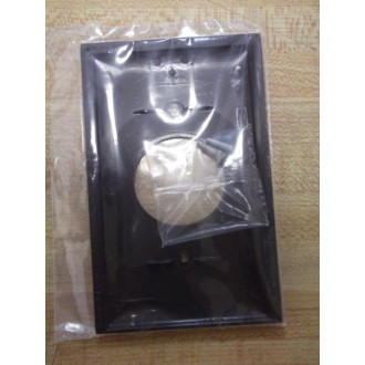 Hubbell P7X One Gang Single Outlet (Pack of 25)