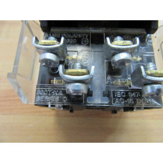 Allen Bradley 800T-FXJQH24AA Push Pull Switch - New No Box