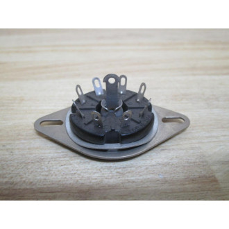Amphenol 2193940 Radio Socket - New No Box