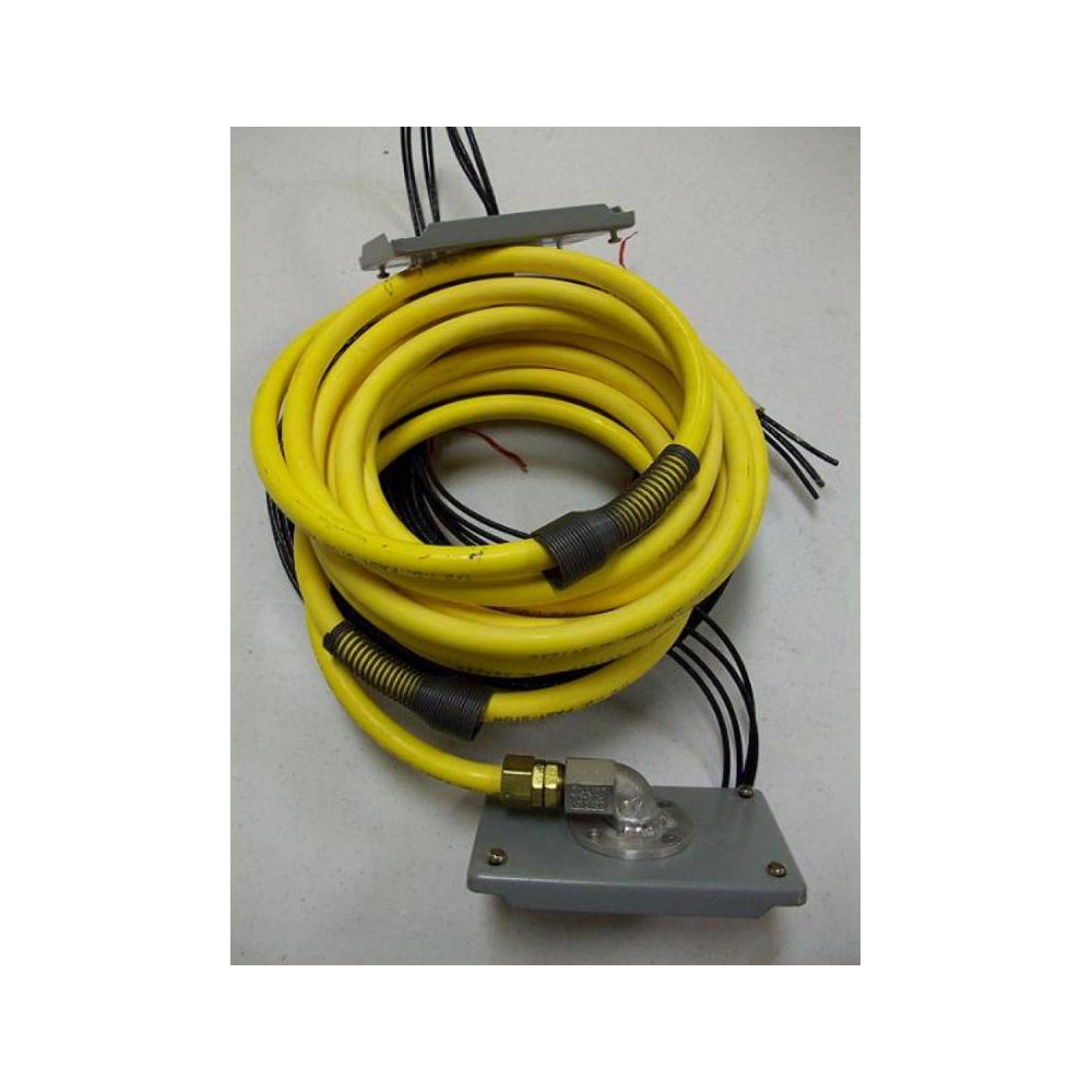 Killark MF901 MF-90-1 Wall Mount with 007239 Air Hose