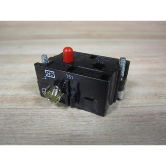 Cutler Hammer 10250T91000T Eaton Indicator Light Module Contact Only - Used