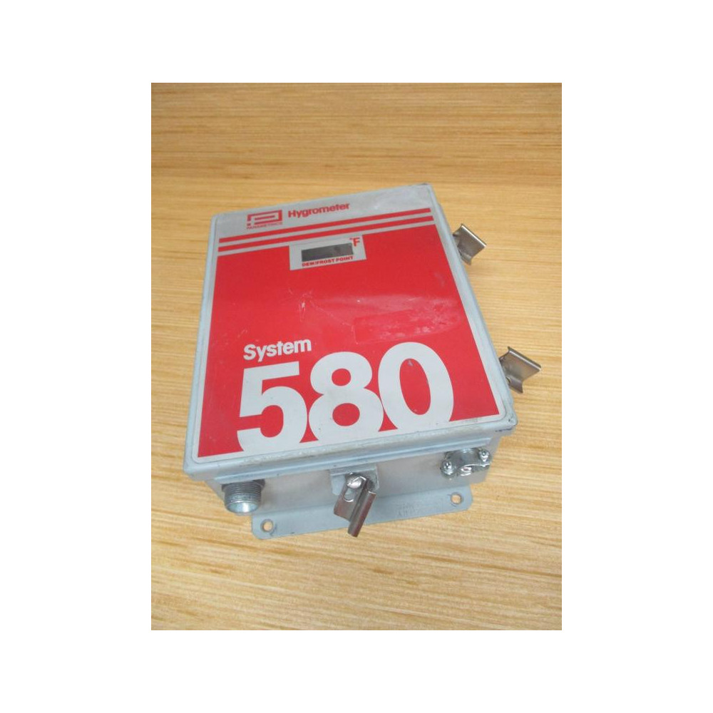 Panametrics 580H2-122-2200 System 580 Hygrometer Enclosure Only - Used