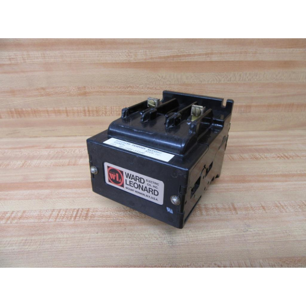 Ward Leonard 5DP1-11100 Contactor 5DP111100 W Chipped Housing - Used