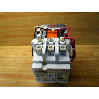 Siemens CLM0D03 Contactor - Used