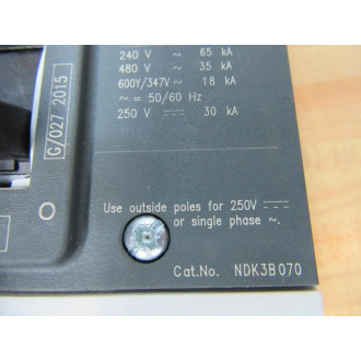 Siemens NDK3B070 70A Circuit Breaker NDK3B070L Cracked Corner - New No Box