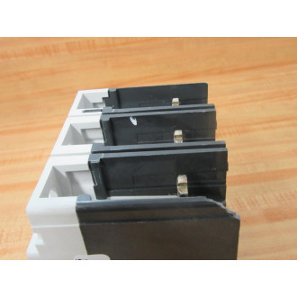 Siemens NDK3B070 70A Circuit Breaker NDK3B070L Cracked Corner - New No Box