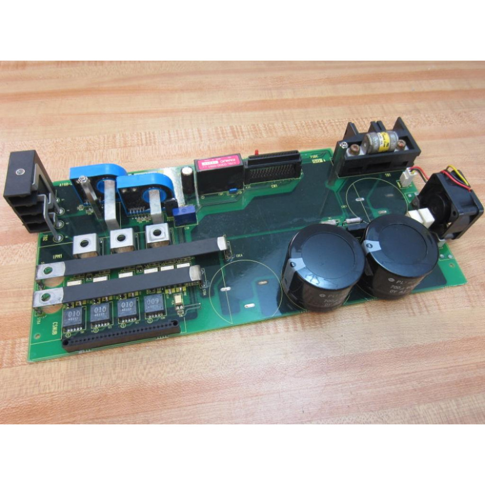 Fanuc A16B-2202-0680 Board 4 A16B-2202-068001A - Board As Is - Parts Only
