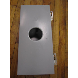 General Electric SE100J Circuit Breaker Enclosure