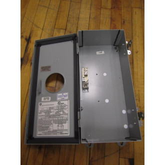 General Electric SE100J Circuit Breaker Enclosure