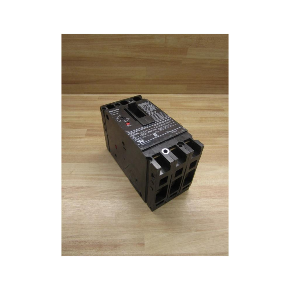 Siemens ED63A050 Circuit Breaker ED63A050L - Used