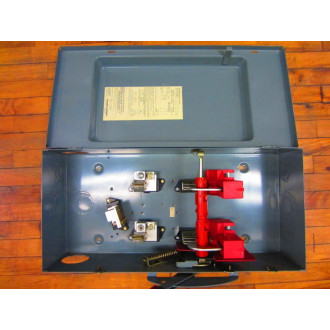 Square D H224N Safety Switch 47795 - Used