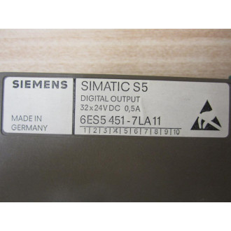 Siemens 6ES5-451-7LA11 Digital Output Module 6ES54517LA11 (Pack of 2) - Parts Only