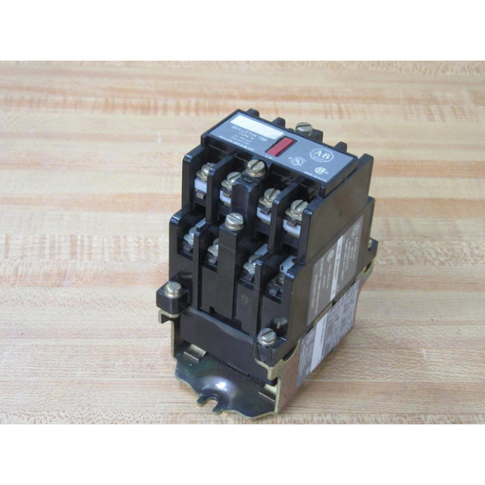 Allen Bradley 700-NT400A1 Relay 700NT400A1 W700-N400A1 - Used
