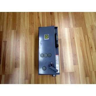 Square D 8538SCA14V02S Combination Starter wo Starter - Used