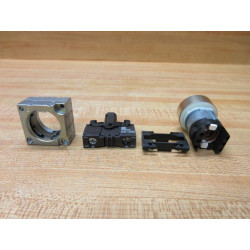 Siemens 3SB3 650-0AA21 Illuminated Push Button