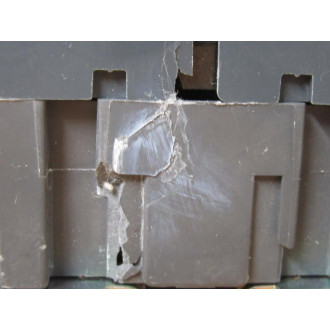 Schneider Electric LC1D65F7 Contactor Chipped Side - Used