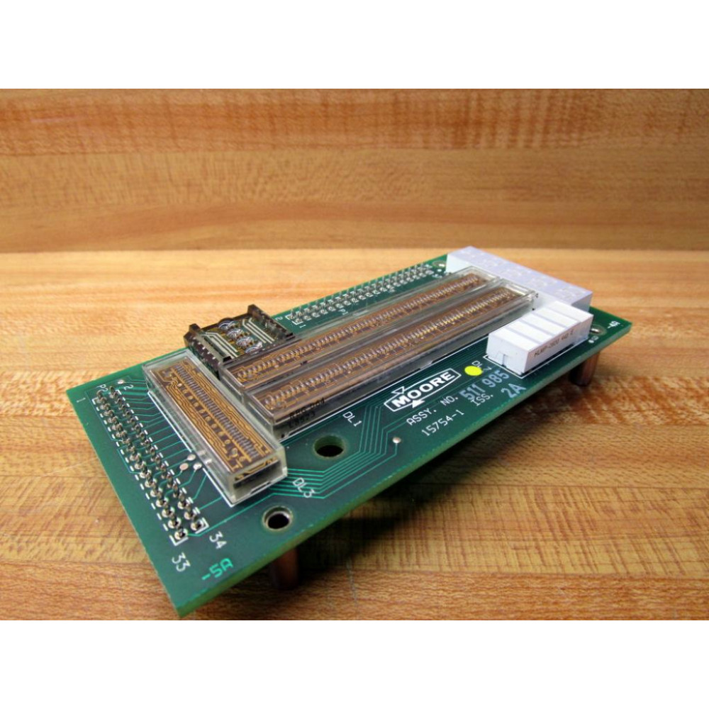 Moore 15754-1 PC Display Board 157541 Issue 2A - Used