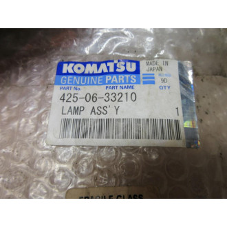 Komatsu 425-06-33210 Lamp Assembly 4250633210