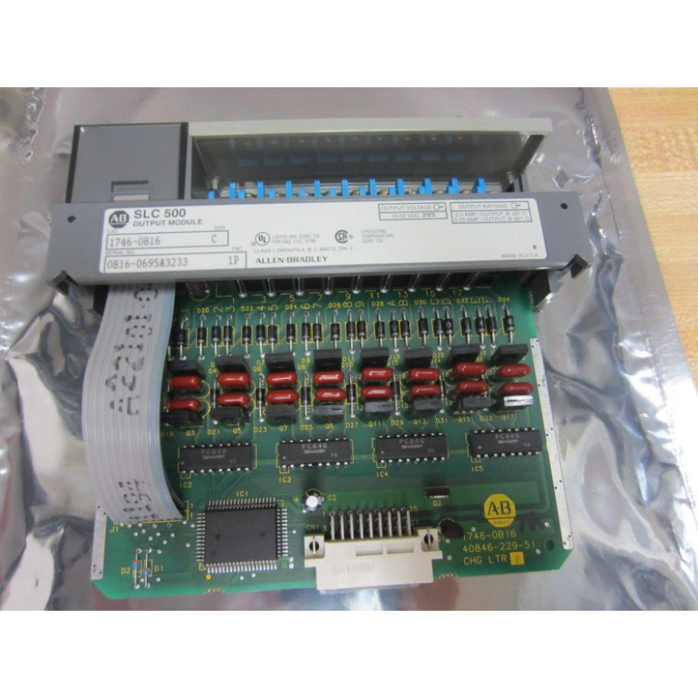 Allen Bradley 1746-OB16 Module 1746-0B16 Series C - Used