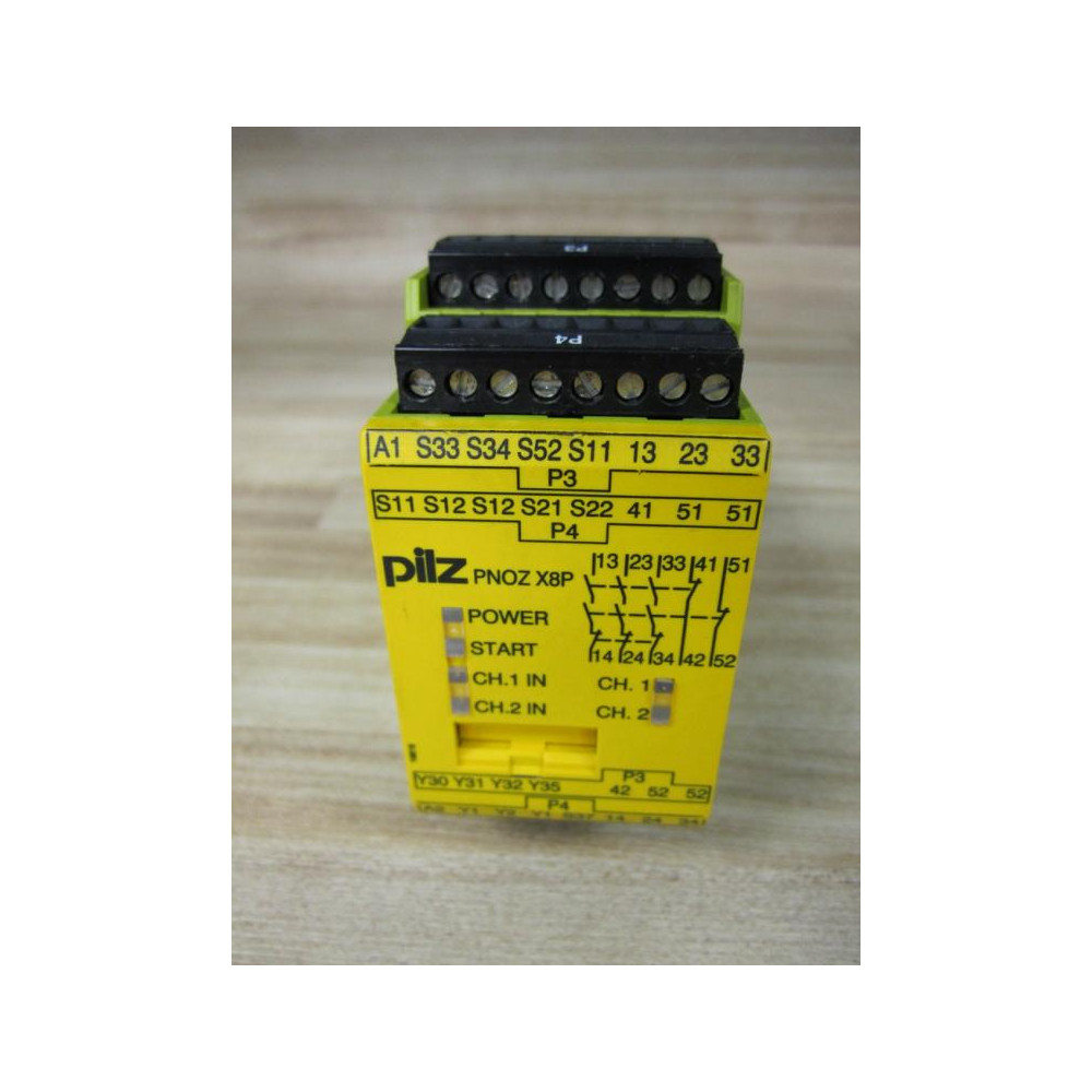 Pilz 777760 Relay PNOZ X8P 24 VDC PN0ZX8P 3NO 2NC 2SO - Used
