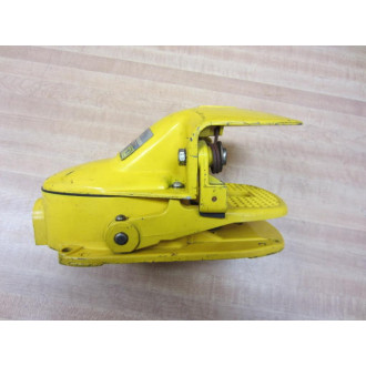 Square D 9002 AW7 Foot Switch 9002AW7 Series B - Used