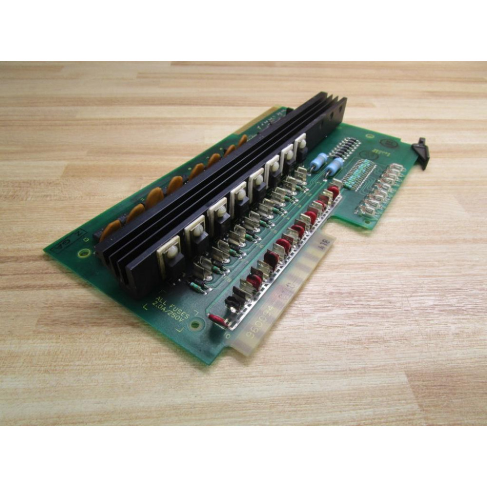 Allen Bradley 960094 1771 AC Output Module Bd 960094-01 - Parts Only