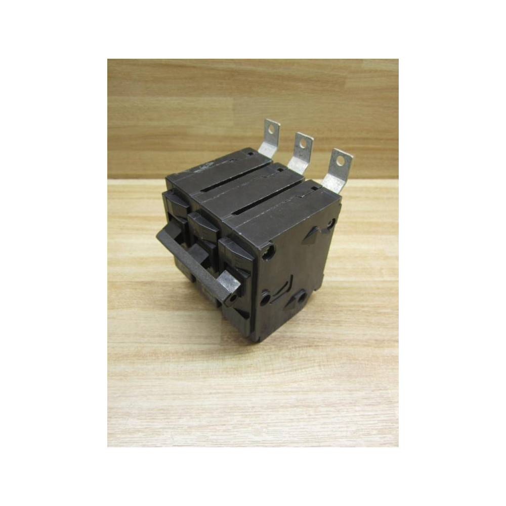 Siemens B390 Circuit Breaker - Used