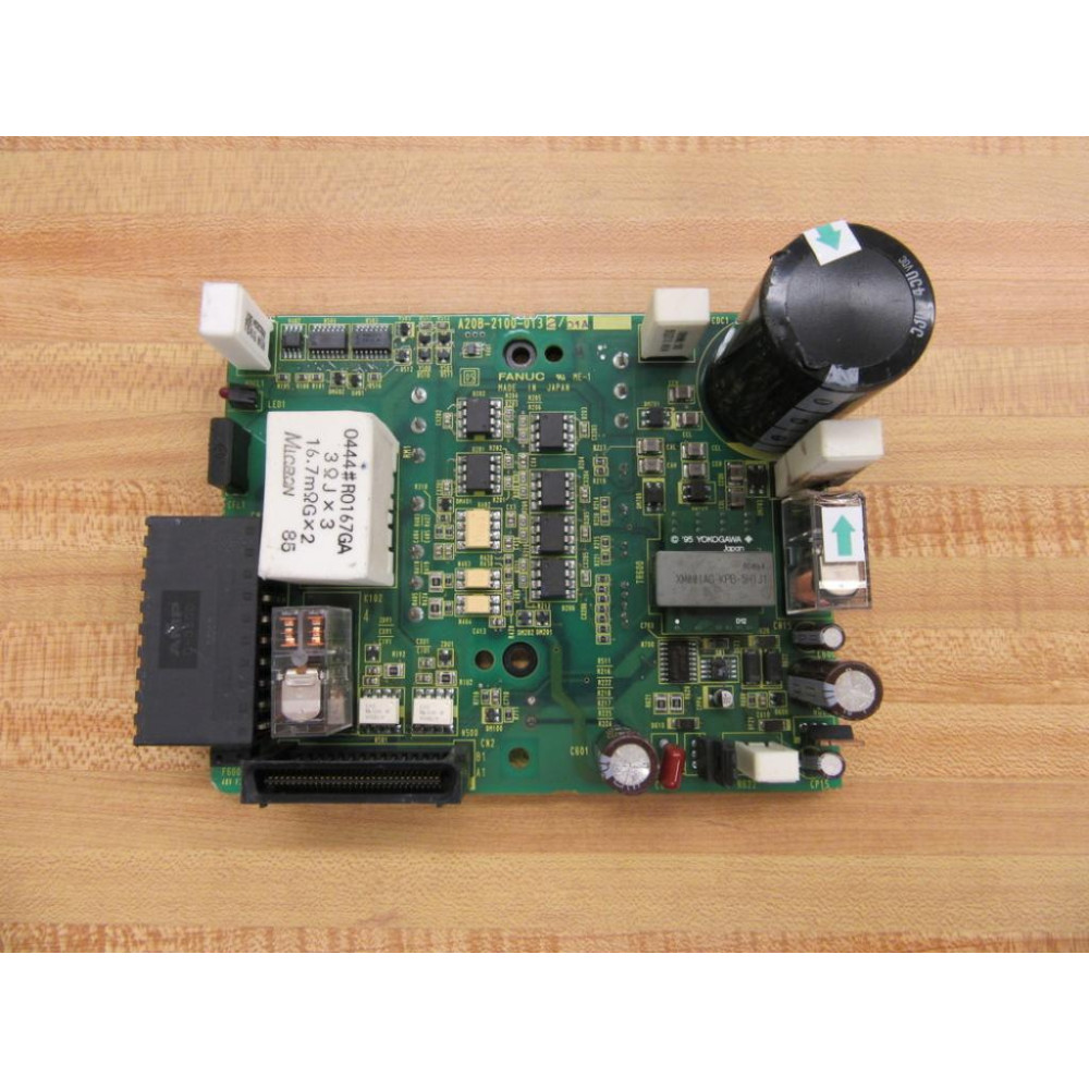 Fanuc A20B-2100-0132 Board 2 A20B-2100-013201A - Parts Only
