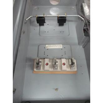 Siemens F353 Enclosed Safety Switch - Used