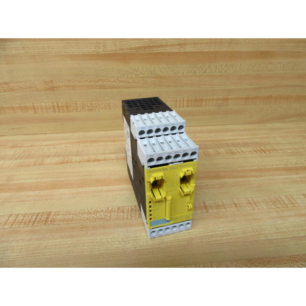 Siemens 3UF7330-1AB00-0 Controller 3UF73301AB000 - Used